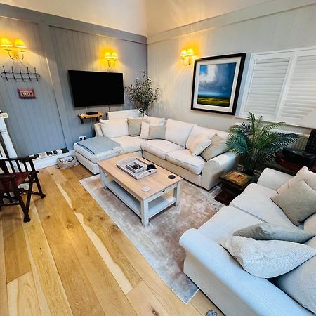 Little Woodside A Beautiful New Forest Self Contained Private Luxury Annexe Нью Милтон Экстерьер фото