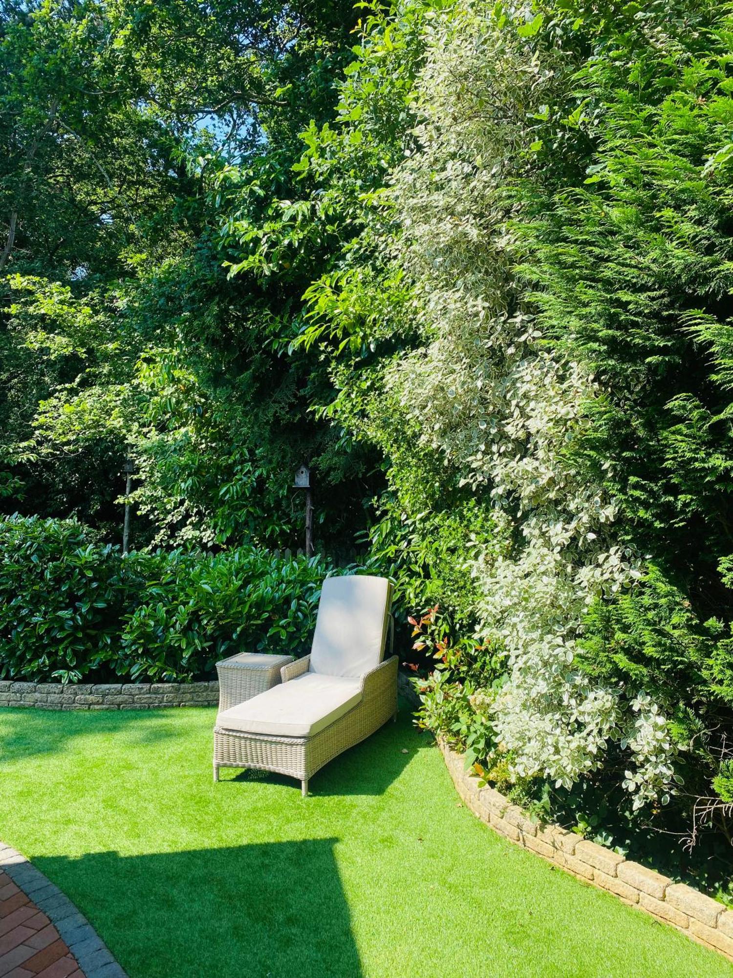 Little Woodside A Beautiful New Forest Self Contained Private Luxury Annexe Нью Милтон Экстерьер фото