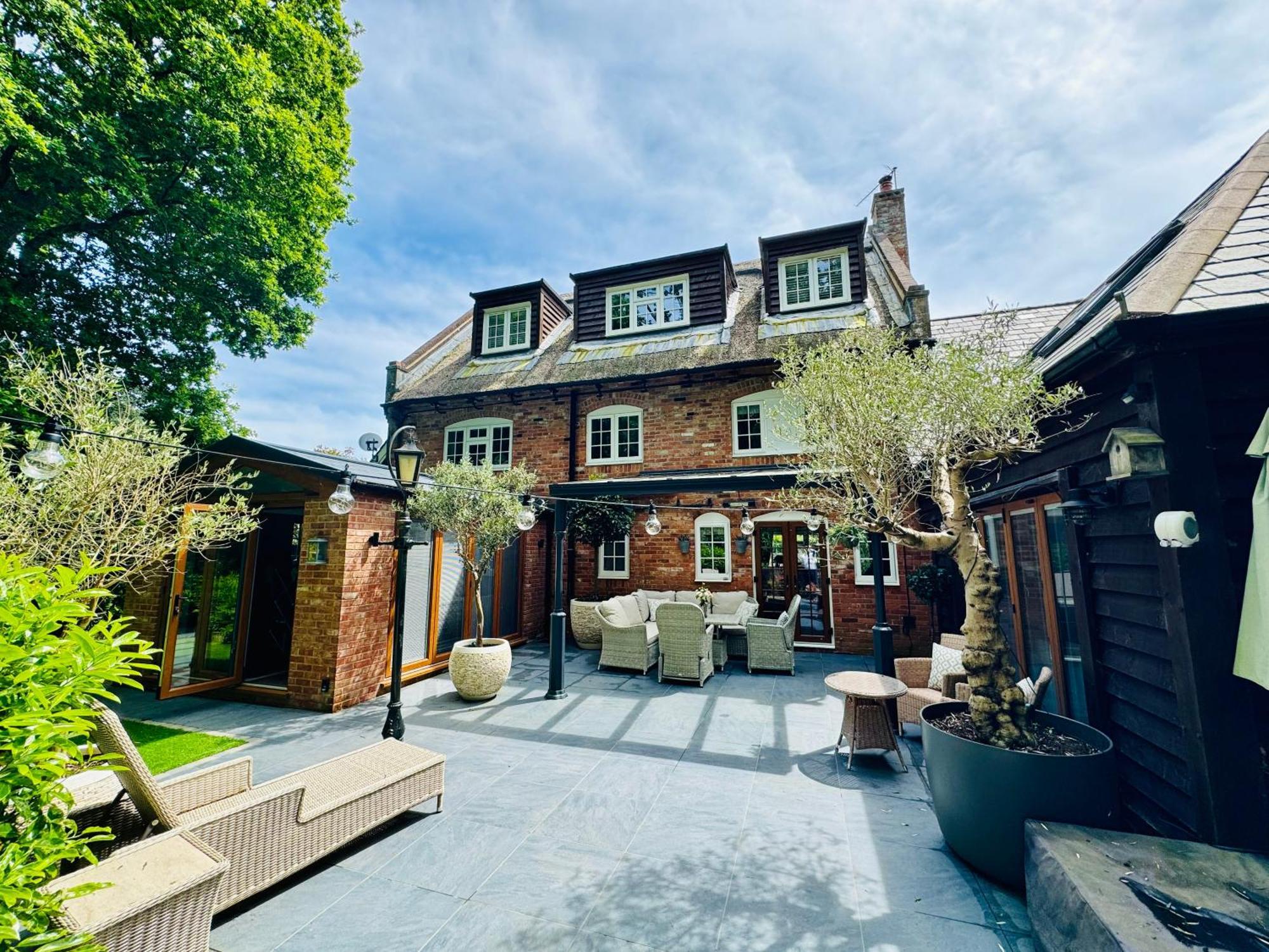 Little Woodside A Beautiful New Forest Self Contained Private Luxury Annexe Нью Милтон Экстерьер фото