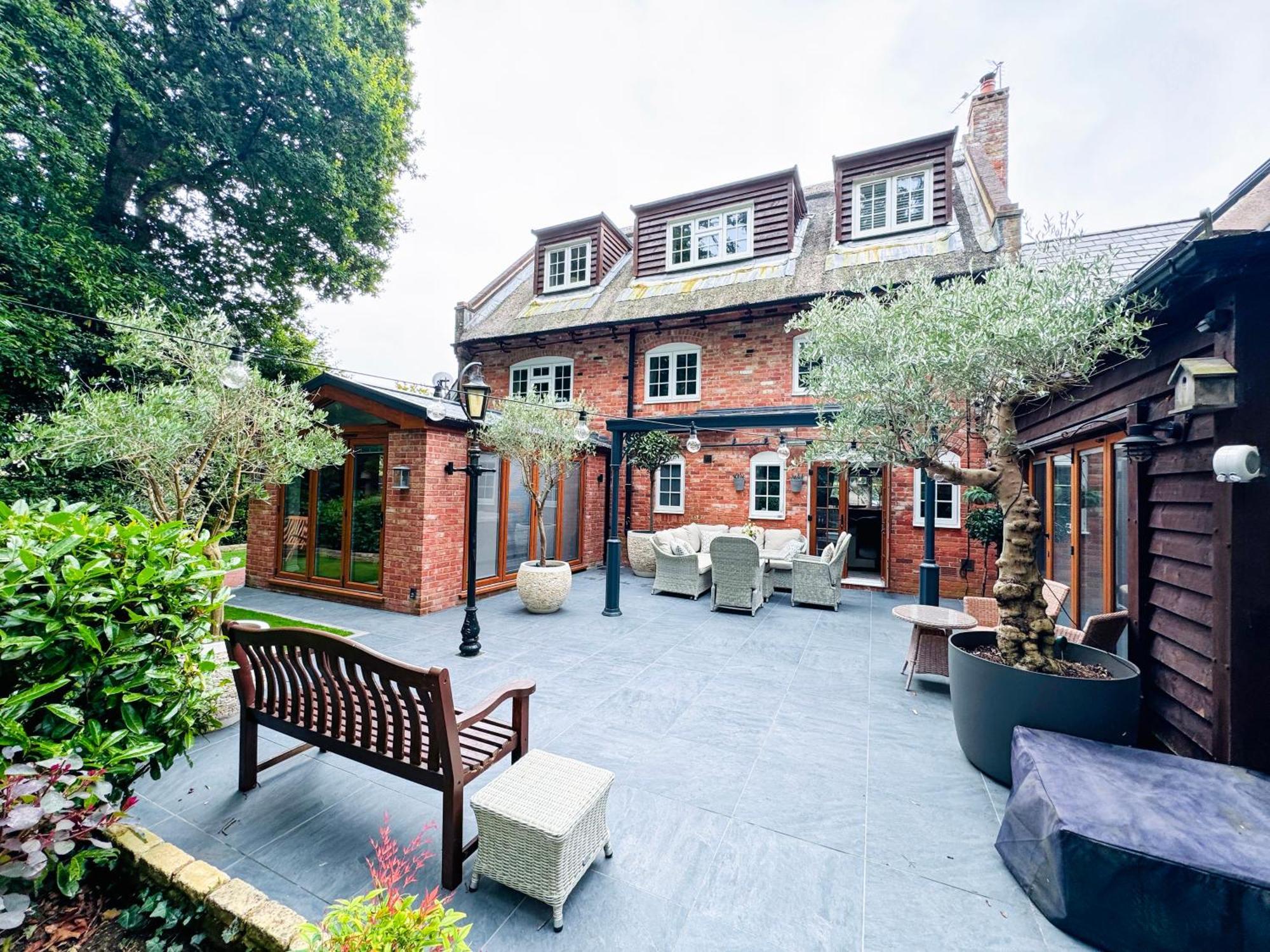 Little Woodside A Beautiful New Forest Self Contained Private Luxury Annexe Нью Милтон Экстерьер фото